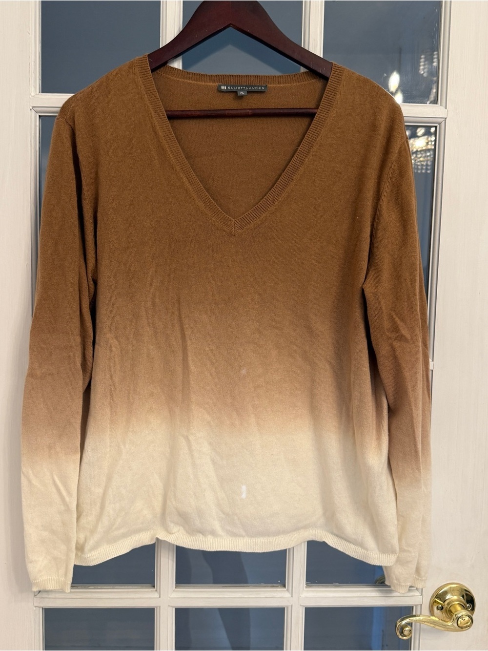ELLIOTT LAUREN Women's Brown & Cream Ombre Cashmere Cotton Blend V-Neck Sweater